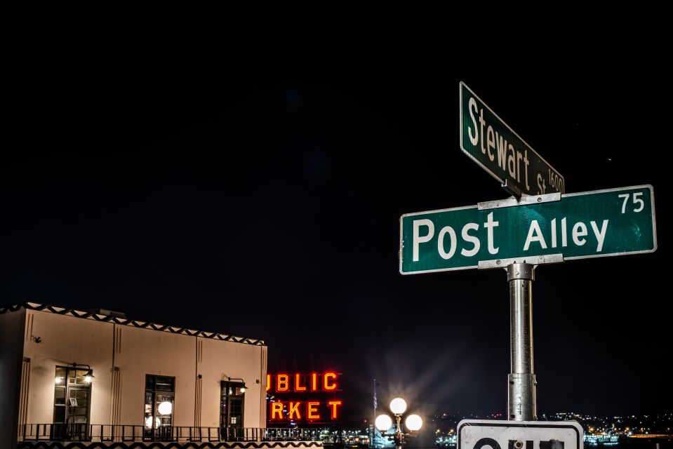 Seattle: Terrors and Ghosts Guided Walking Tour - Tour Experience