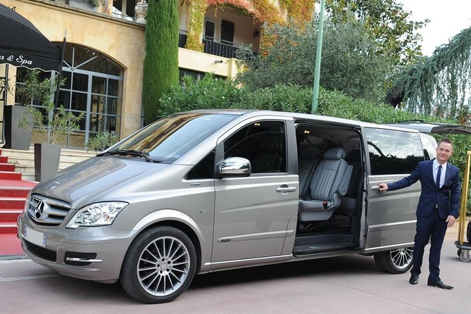 Shared Arrival Transfer: Seville Airport to Hotel - Pickup and Meeting Details