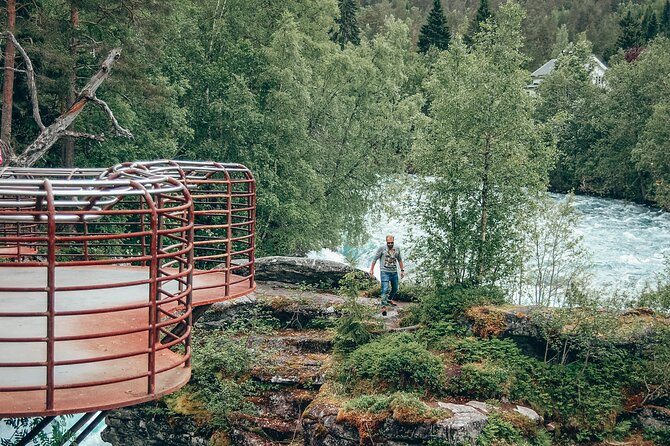 Sightseeing Tour in Trollstigen - Land of Trolls - Trollstigen Plateau