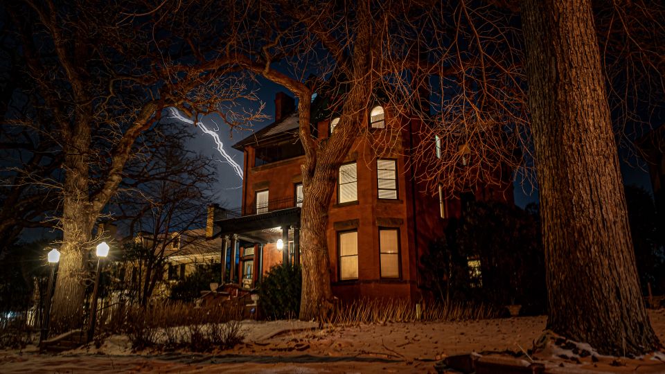 St. Paul: Mansions of Mystery Twin Cities Ghost Walking Tour - Tour Highlights