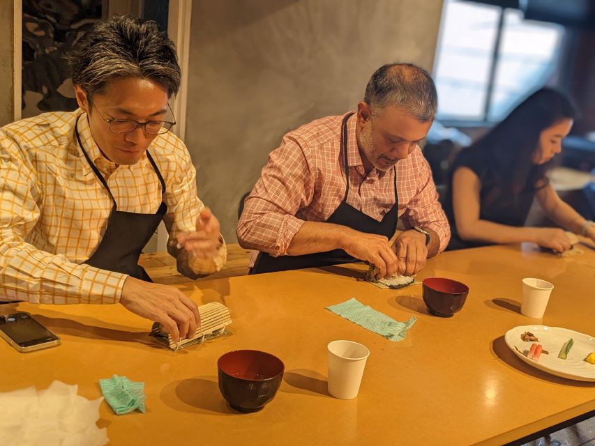 Tokyo: Create Your Own Party Sushi Platter Cooking Class - Sushi Types and Experience