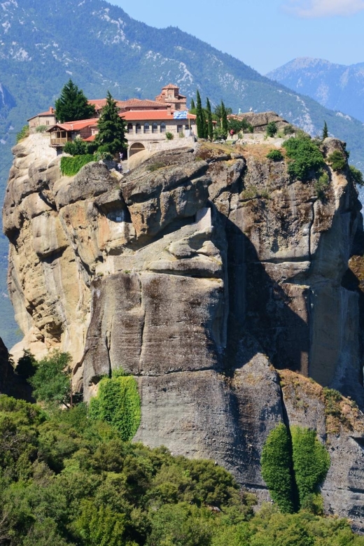 Tour to Meteora & Thermopylae - Itinerary and Highlights