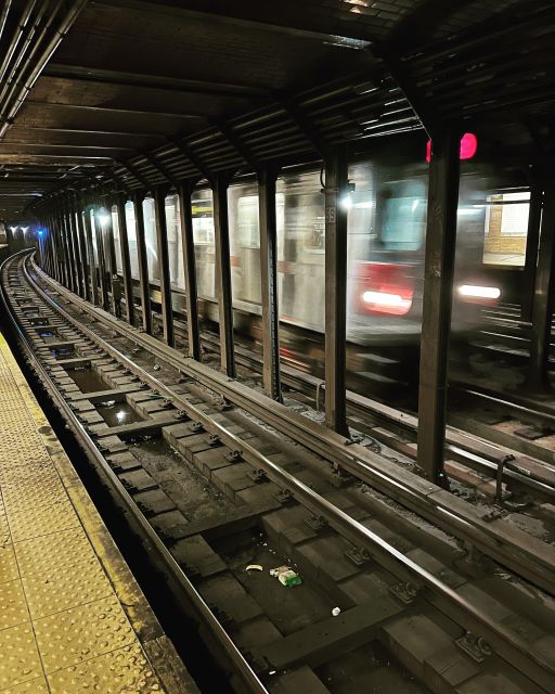 Underground New York City Subway Tour - Art Along the Route