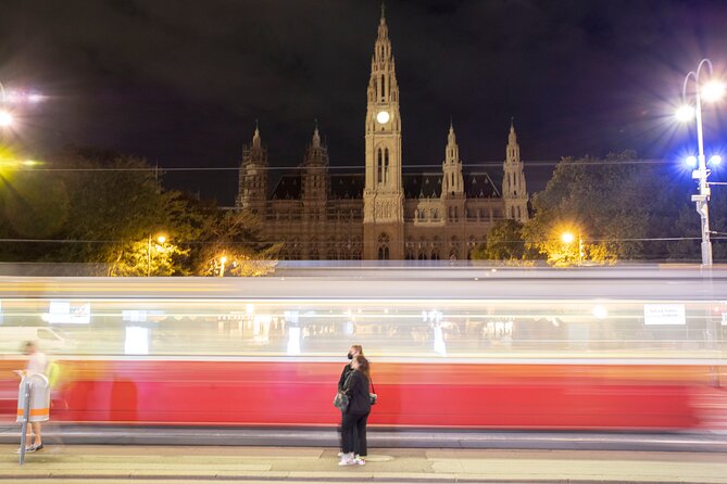 Vienna at Night! Photo Tour of the Most Beautiful Buildings in the City - Meeting and End Points