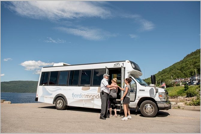 WALKING AT BEC-SCIE OUTDOOR CENTRE (CANYON) - Saguenay Guided Tours - Meeting Point