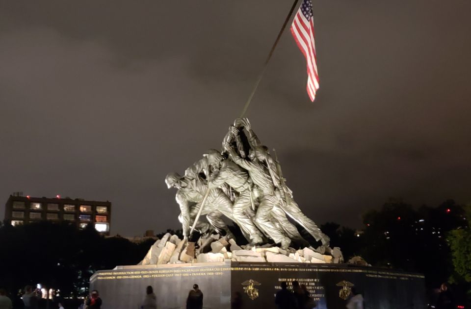 Washington DC: Monuments by Moonlight Nighttime Trolley Tour - Tour Highlights