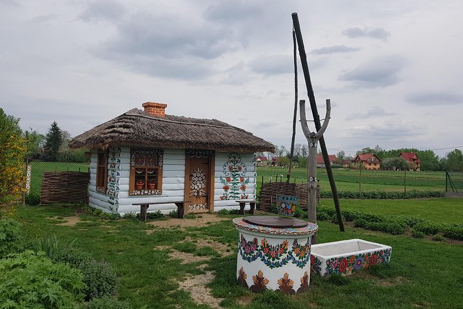 Zalipie - Painted Village, Private Tour From Krakow - Charming Painted Houses