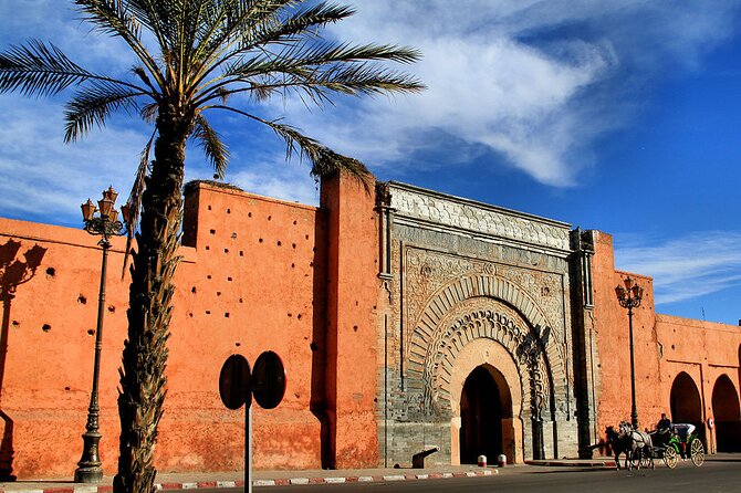 1 Day Guided Tour in Marrakech From Agadir - Pickup Information