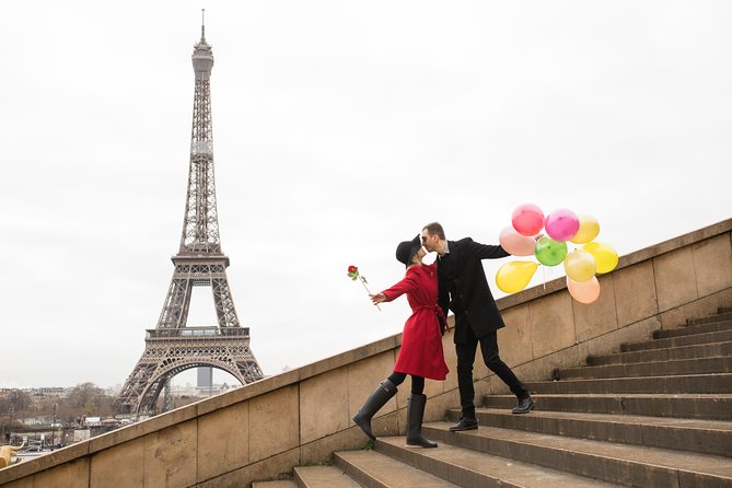 1-hour Photoshoot at the Eiffel Tower Trocadero Paris - Accessibility and Options