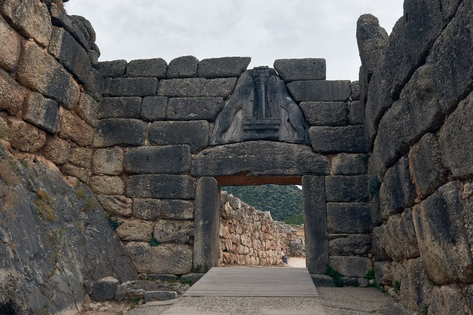 3-Day Private Tour Mycenae, Nafplio, Hydra & Spetses Island - Accommodation and Meals