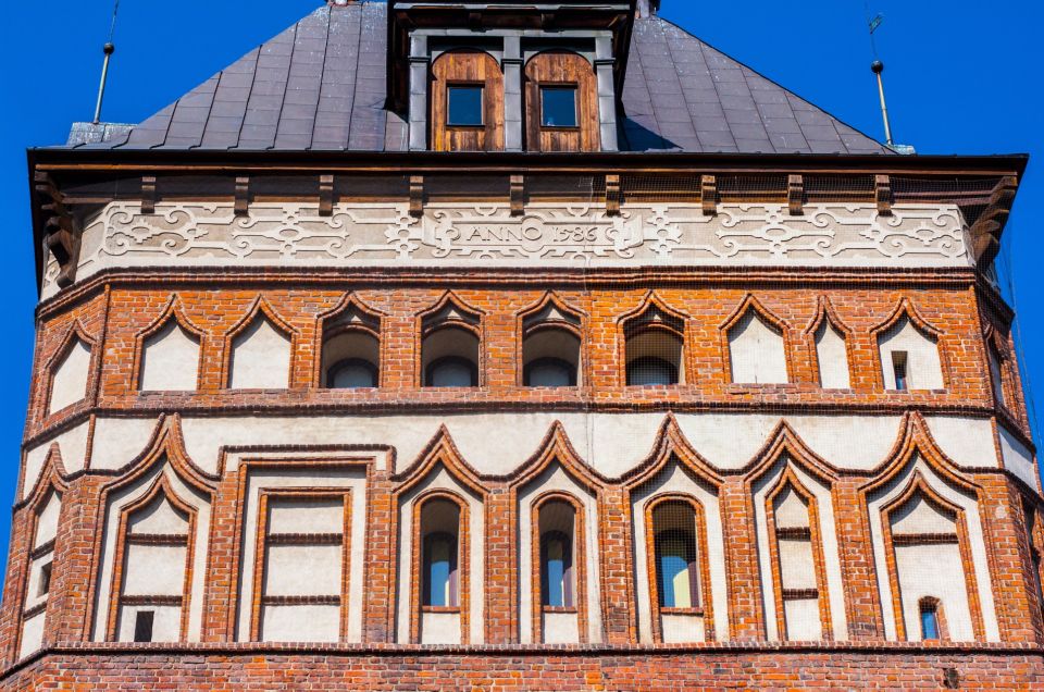 Amber Museum and Gdansk Old Town Private Tour With Tickets - Tour Details