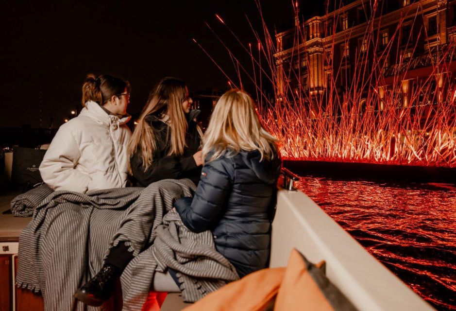 Amsterdam: Luxury Light Festival Cruise With Optional Drinks - Cruise Experience and Features