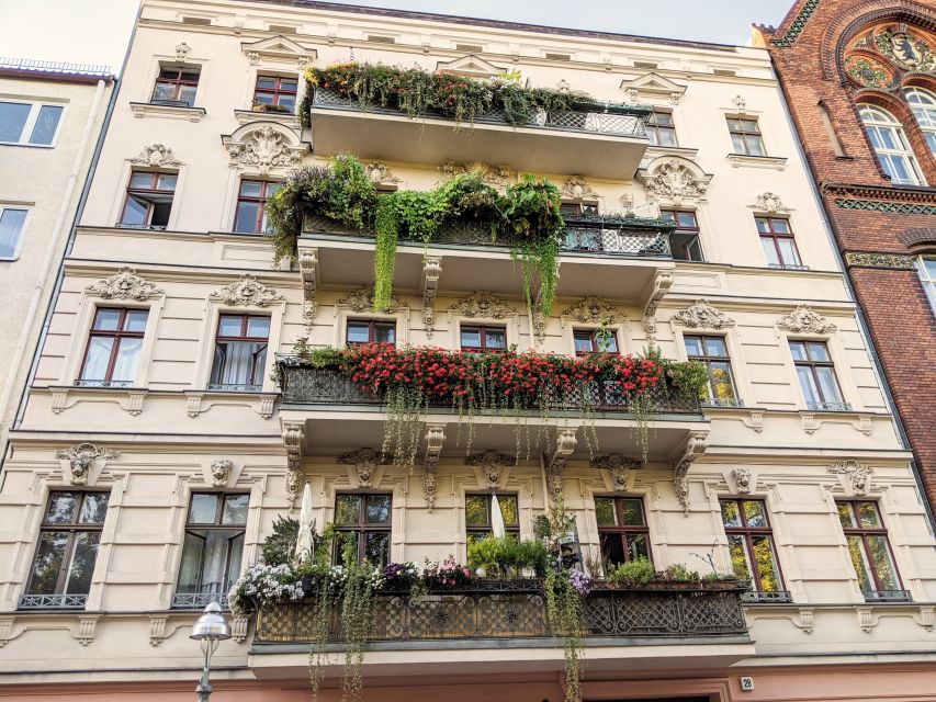 Berlin: Moabit District Self-guided Neighbourhood Walk - Exploring Moabits Multicultural Charm