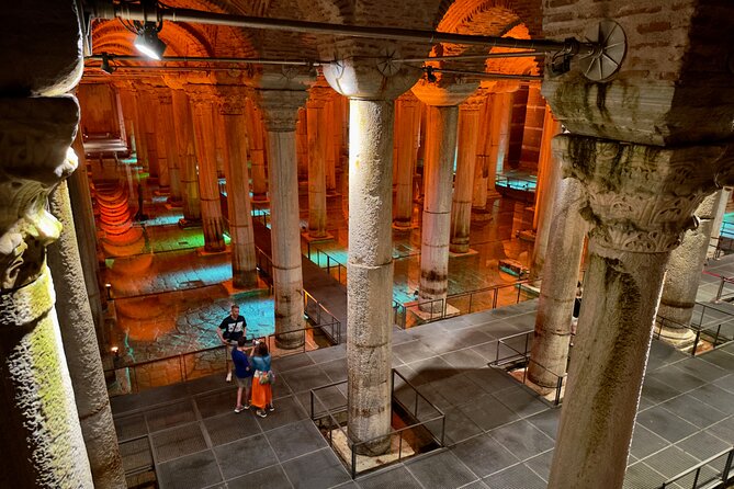 Best of Istanbul: Basilica Cistern - Blue Mosque - Grand Bazaar - Navigating the Grand Bazaar