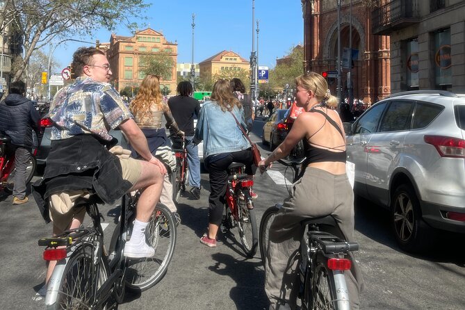 Bike Tour in Barcelona: History, Architecture and Culture - Landmark Pedaling