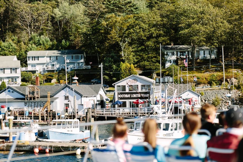 Boothbay Harbor Cruise: Lighthouses, Lobster Haul, and Seals - Vessel and Amenities