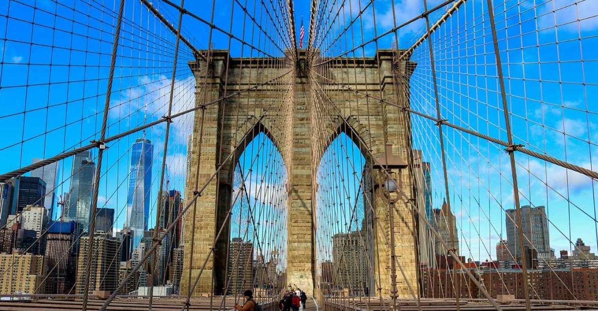 Brooklyn: The Bridge, DUMBO, & Brooklyn Heights Best of Tour - Tour Experience