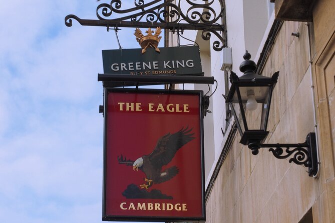 Cambridge Famous Alumni Quest Experience - Exploring Cambridges History