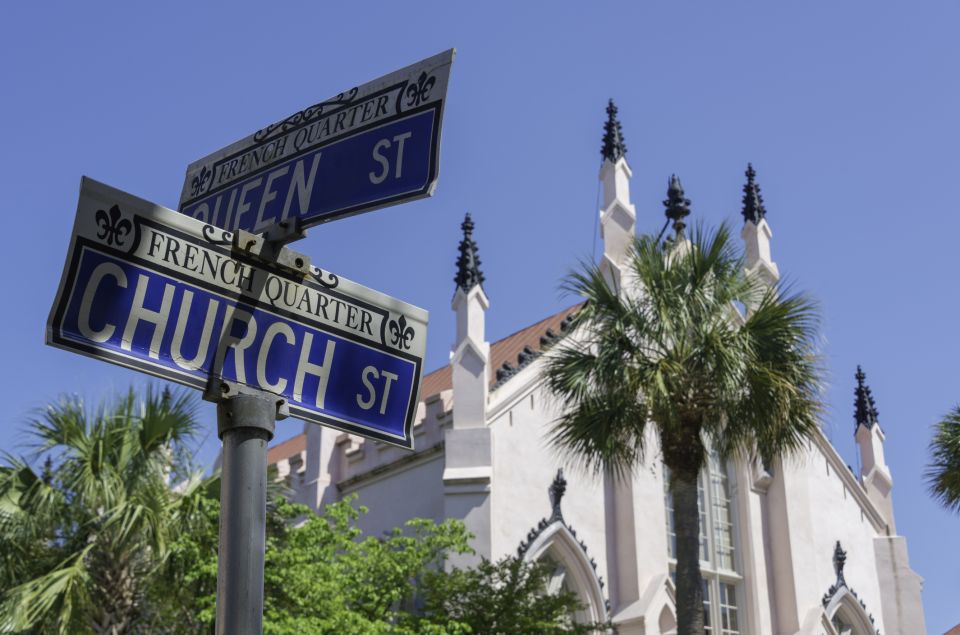 Charlestons Miracle Mile: Church and Cemetery Walking Tour - What to Bring