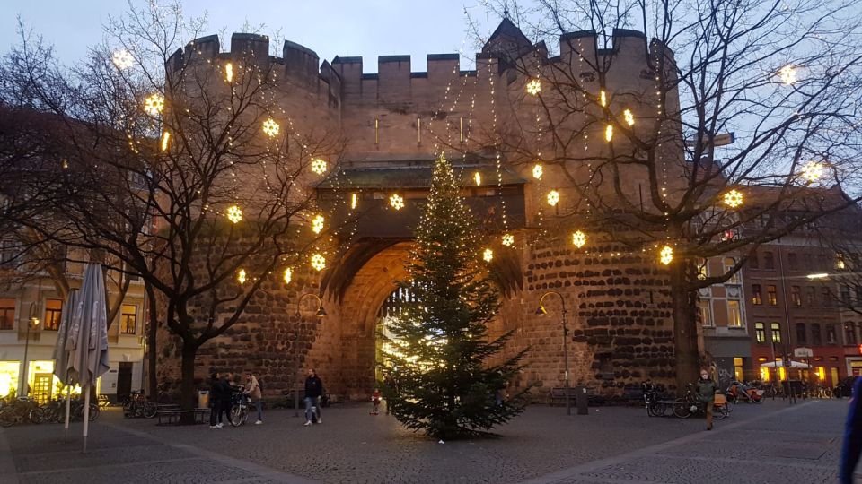 Cologne: Christmas Magic Guided Tour by Bike - Iconic Landmarks and Festive Sights