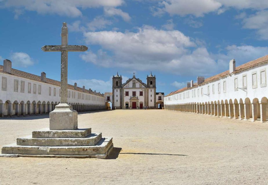 Cultural Region of Three Castles Tour - Azulejos De Azeição Visit