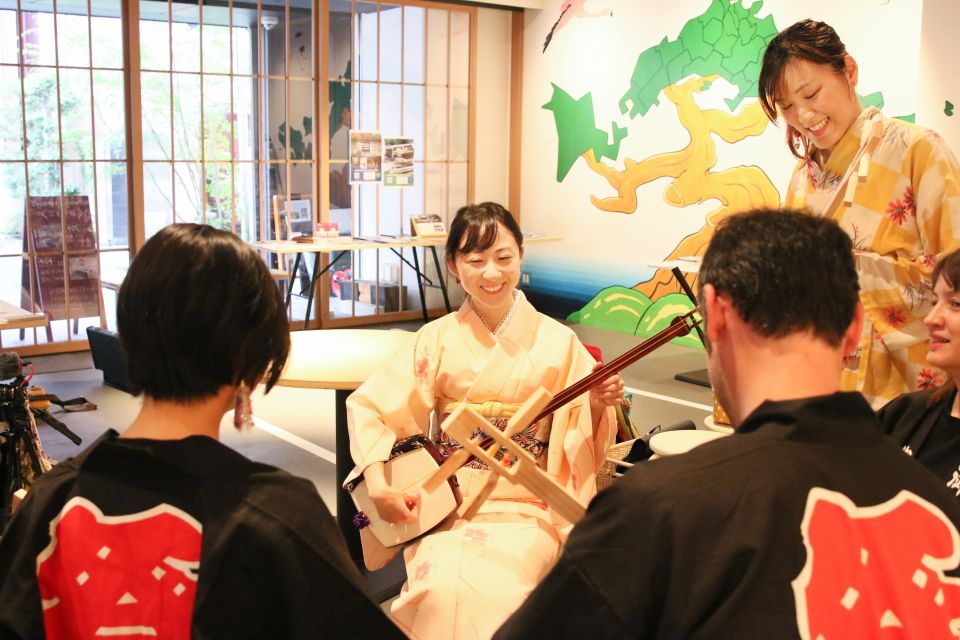 【Tokyo Shami】Let's Make a Mini Shamisen and Play It! - Shamisen Kit Inclusions