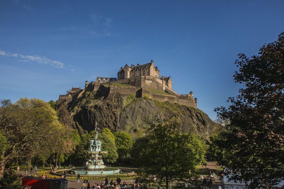 Edinburgh Private Walking Tour - Legends and Ghost Stories