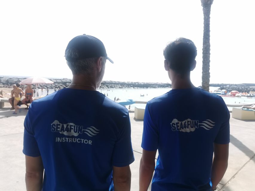 Efoil Surf Board Lesson in Calheta Beach - Instructors