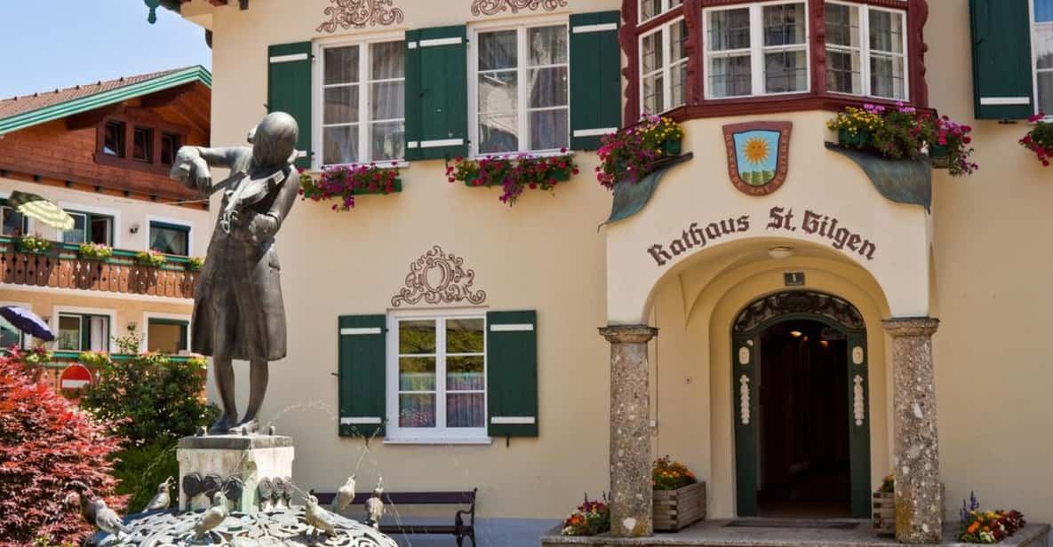 Festive Christmas Walking Tour in St. Gilgen - Highlights of the Tour