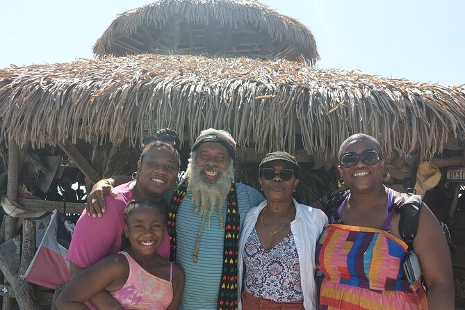 Floyds Pelican Bar and Lovers Leap Day Tour - Meeting and Pickup Details