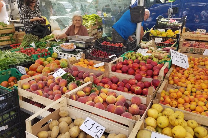 Food and Wine Tour of Pescara Vecchia on Foot - Tour Inclusions and Accessibility