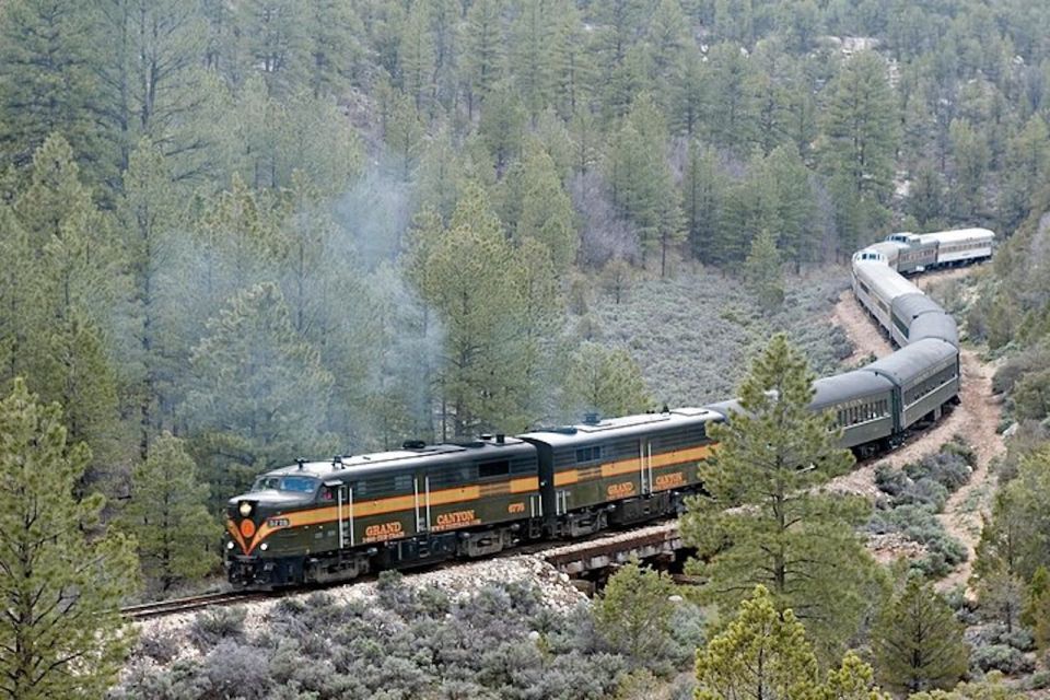 From Flagstaff: Grand Canyon Railroad Full-Day Guided Tour - Exploring the Grand Canyon