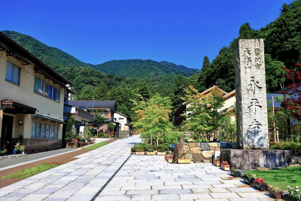 From Kanazawa: Eiheiji Buddhist Temple & Fukui Castle Town - Key Stops and Attractions