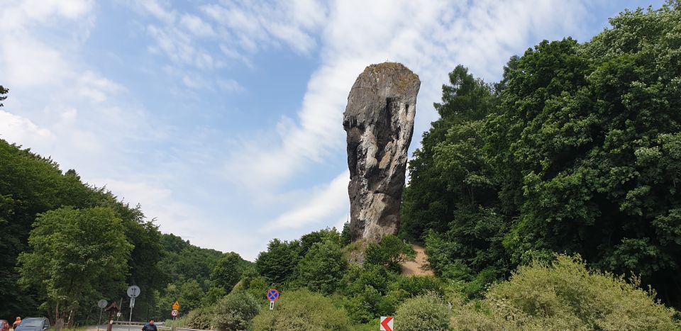 From Krakow: Ojców National Park & Ogrodzieniec Castle Tour - Ojców National Park Exploration