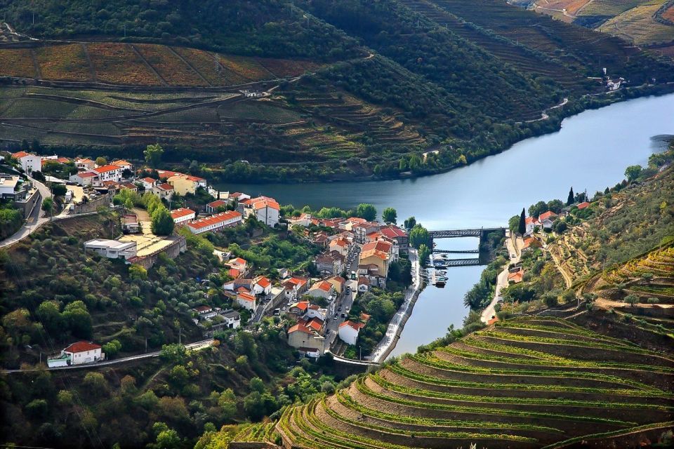 From Porto: Pinhão and Douro Valley Scenic Boat Tour - Duration and Meeting Point