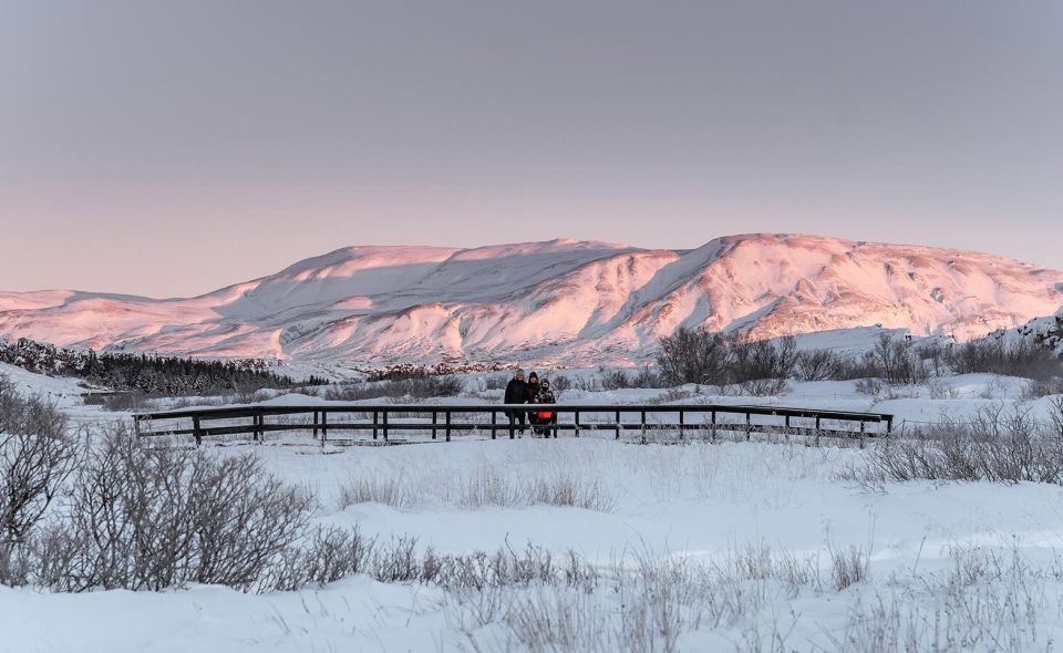 From Reykjavik: Golden Circle Private Tour & Photographs - Thingvellir National Park