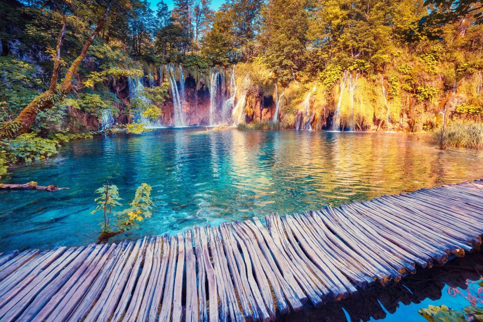 From Split/Trogir: Plitvice Lakes Guided Group Tour - Itinerary Details