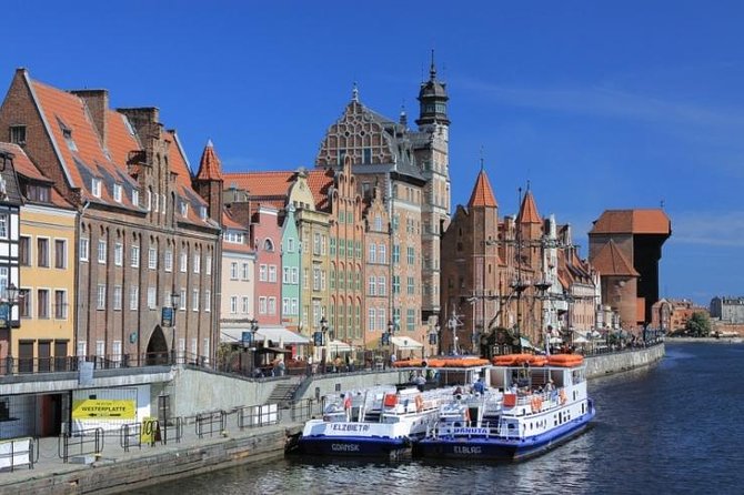 Gdansk and Malbork Castle Small Group Tour From Warsaw With Lunch - Wandering Sopot