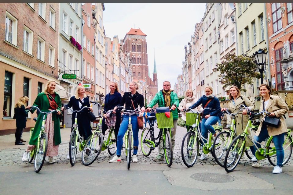 Gdansk: Basic Bike Tour - Guide Credentials