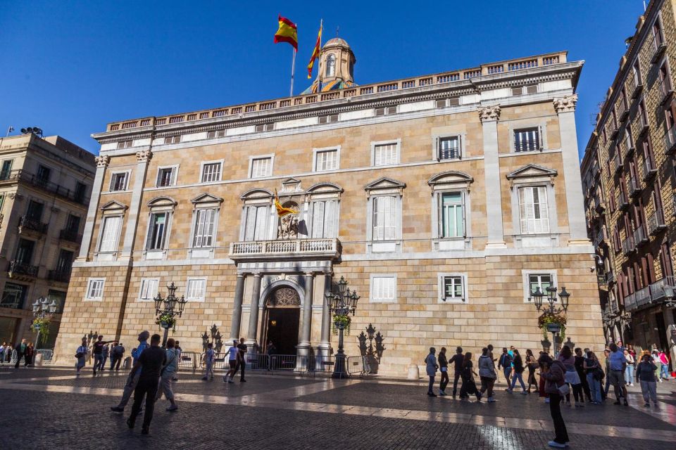 Gothic Quarter & El Born Private Tour: Origins of Barcelona - Experience and Insights