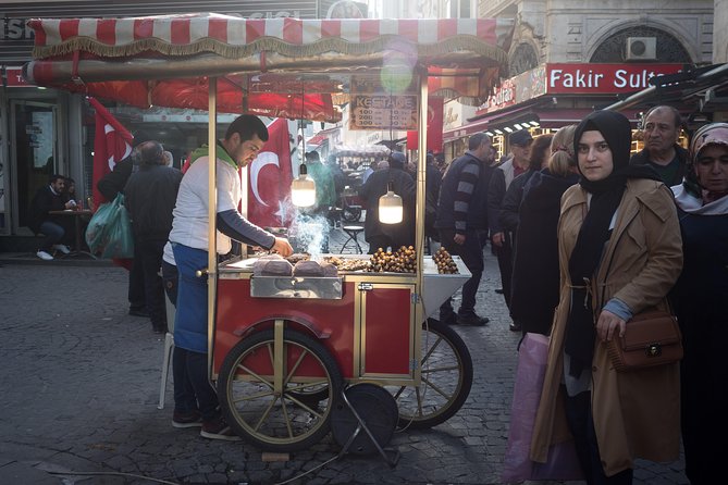 Istanbul Street Photo Tour - Meeting Point