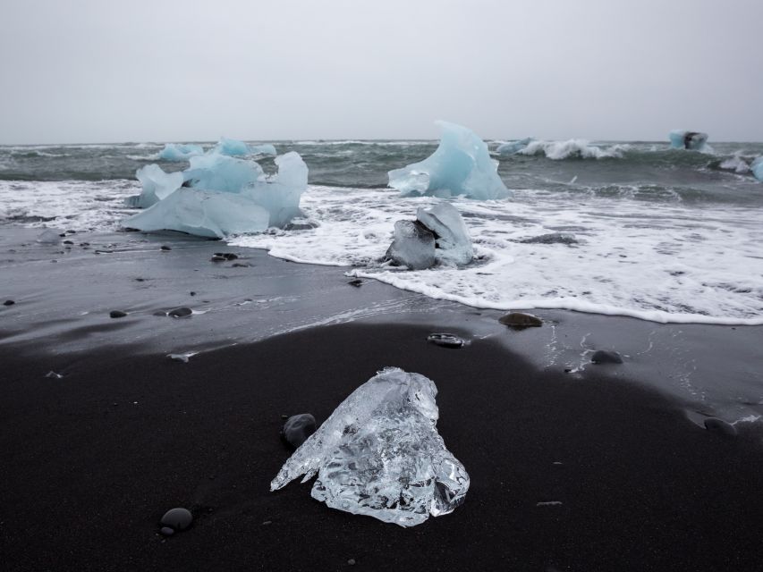 Jökulsárlón Floating Glacier & Diamond Beach Day Tour - Personalized and Flexible Tour