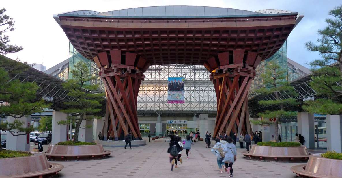 Kanazawa Like a Local: Customized Guided Tour - Tour Inclusions