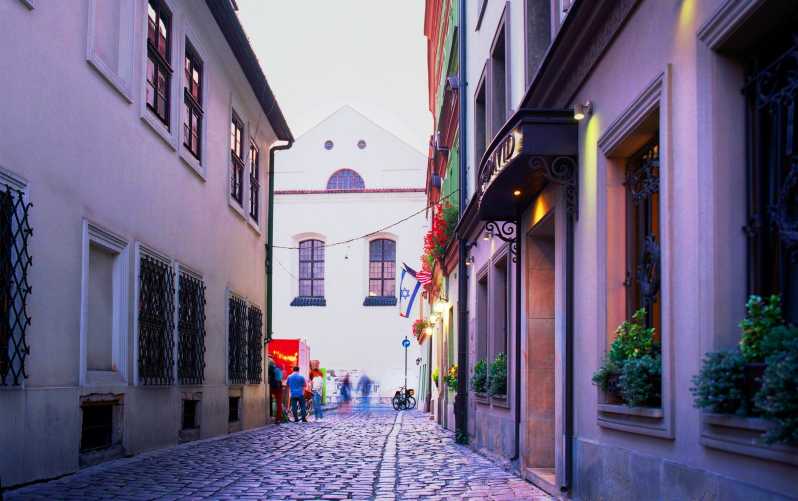 Krakow: Jewish Quarter and Former Ghetto Tour by Golf Cart - Learning Experience