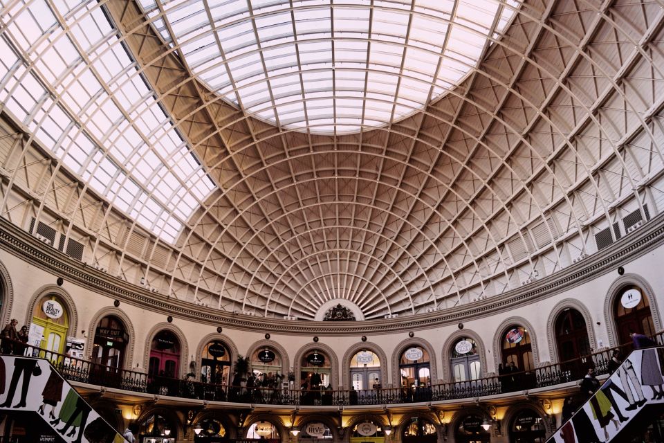 Leeds: Daily Guided City Center Walking Tour (10:30am) - Itinerary and Landmarks