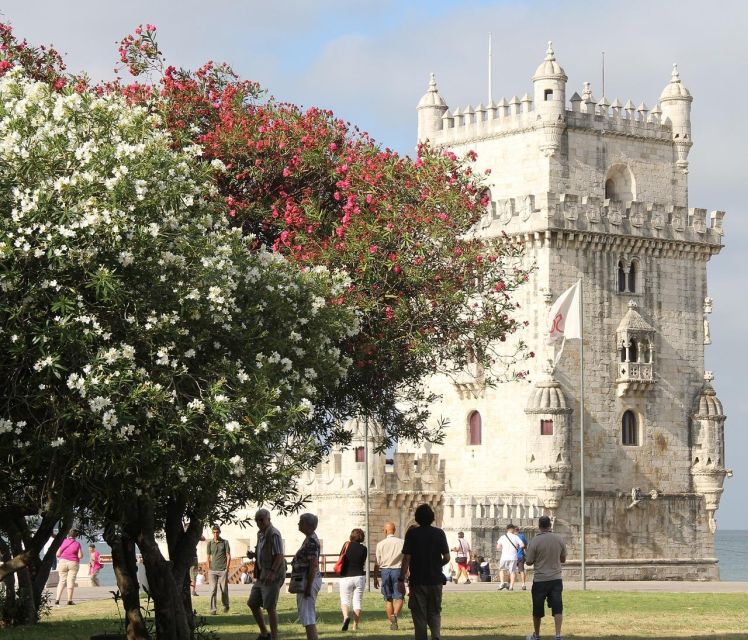 Lisbon: City Highlights Self-Guided Audio Tour - Lisbon Highlights and Attractions