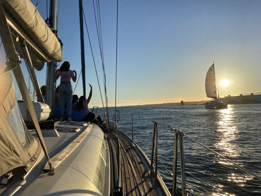 Lisbon: Tagus River Sailboat Cruise - Cruise Highlights