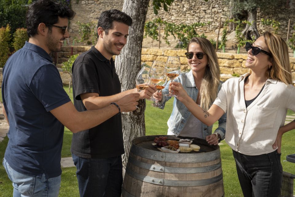 Lisbon: Winery Experience With 4WD Tour and Wine Tasting - Meeting Point