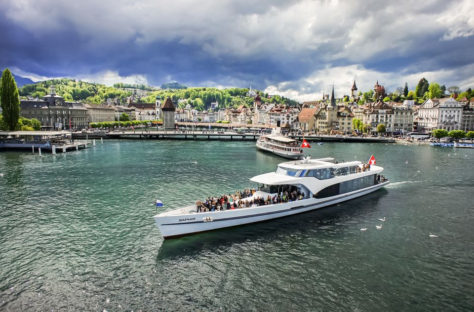 Lucerne: 1-Hour Cruise on Panoramic Yacht - Scenic Highlights