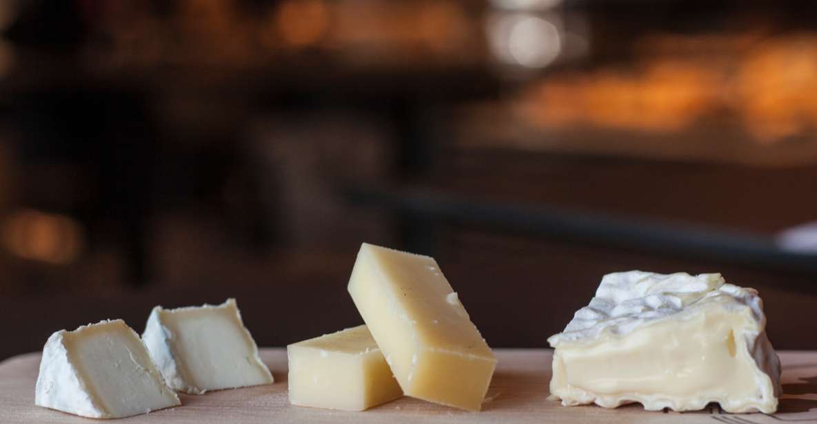 Lyon: Secret Food Tour - Cheese Tasting in Historic Monument